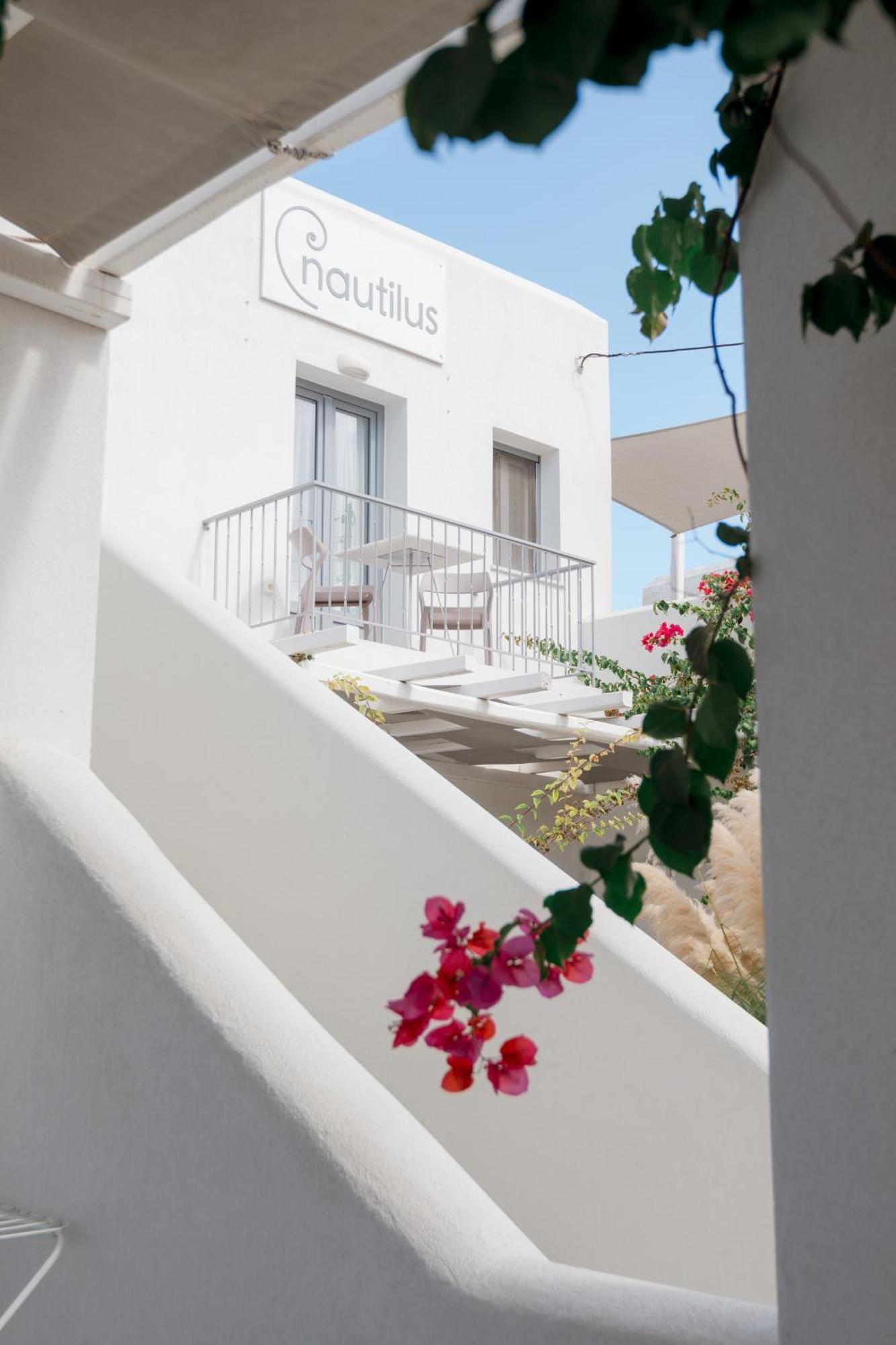 Nautilus Apartments-suites Páros