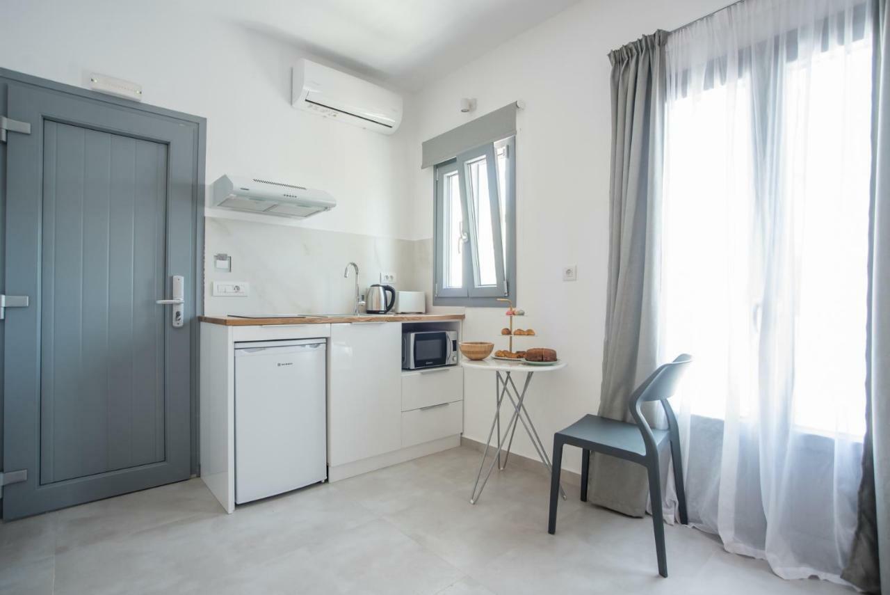 Nautilus Apartments-suites